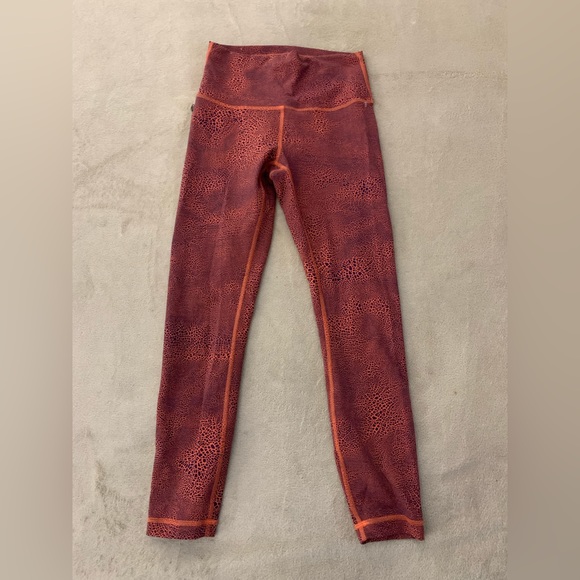 Lululemon Invigorate High-Rise Deep Orange  Tight 25" Women Size 6 - Picture 8 of 8